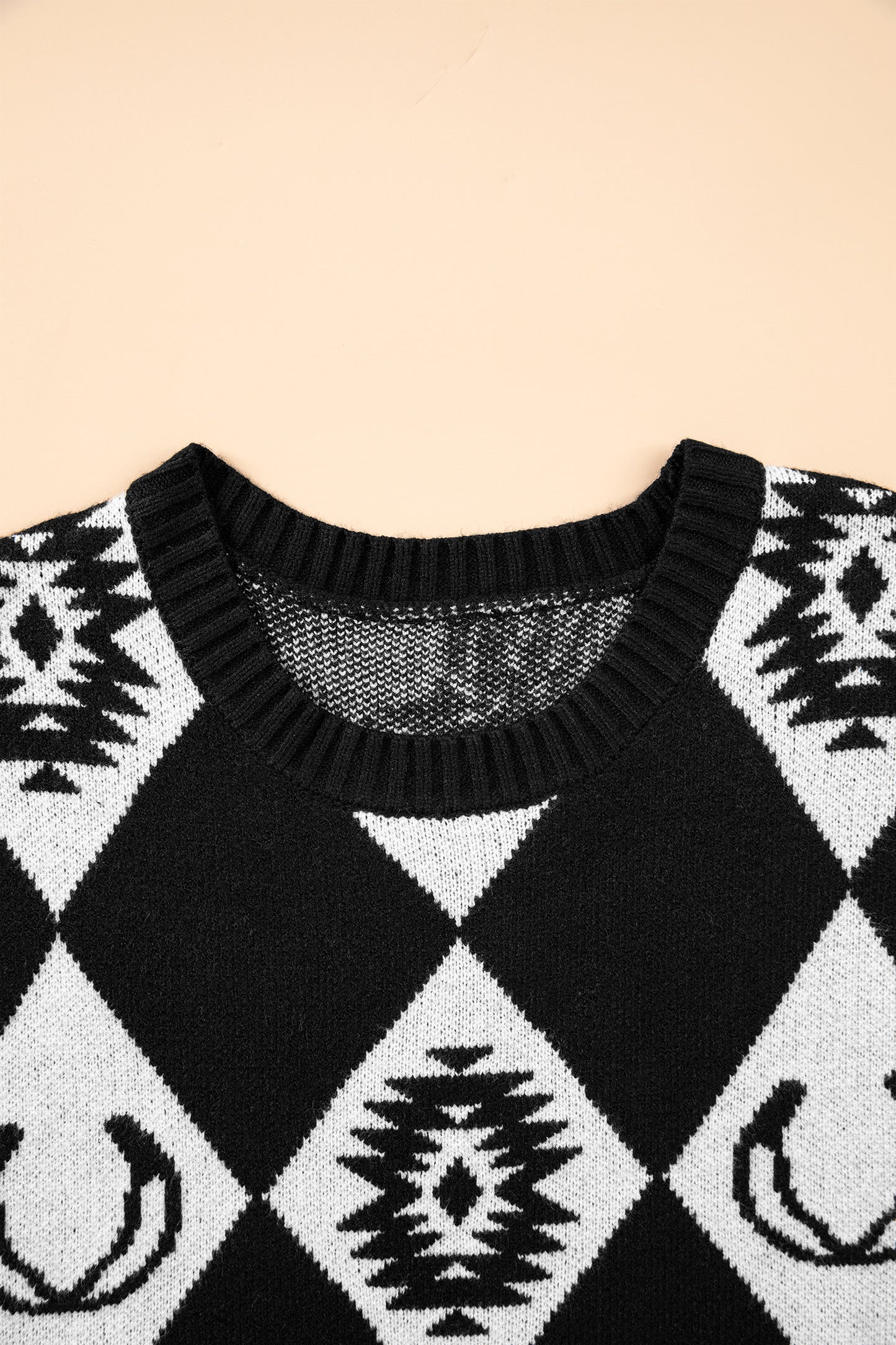 Black Retro Rhombus Western Print Drop Shoulder Short Sleeve Sweater