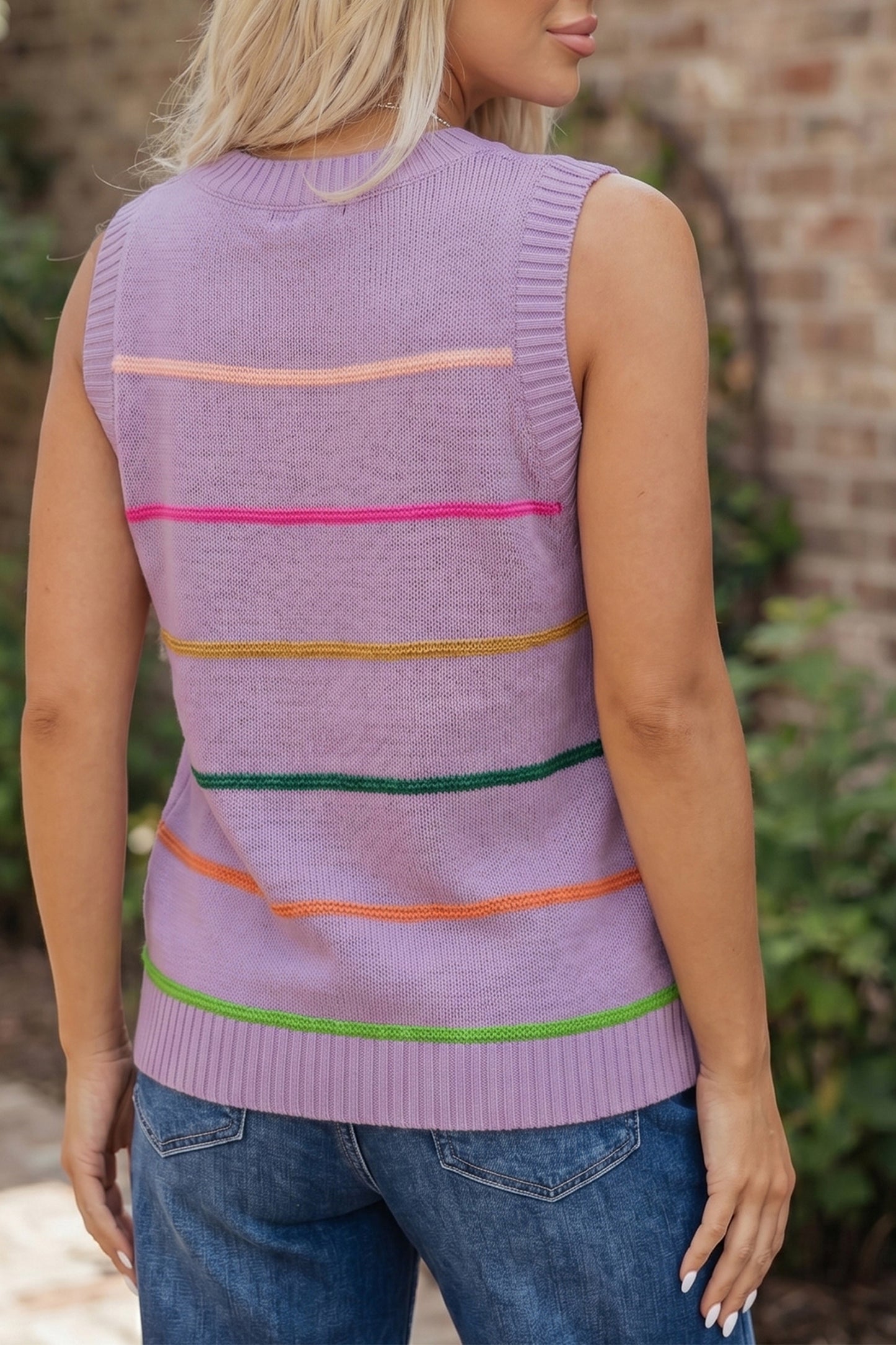 White Stripe Round Neck Knitted Sweater Tank